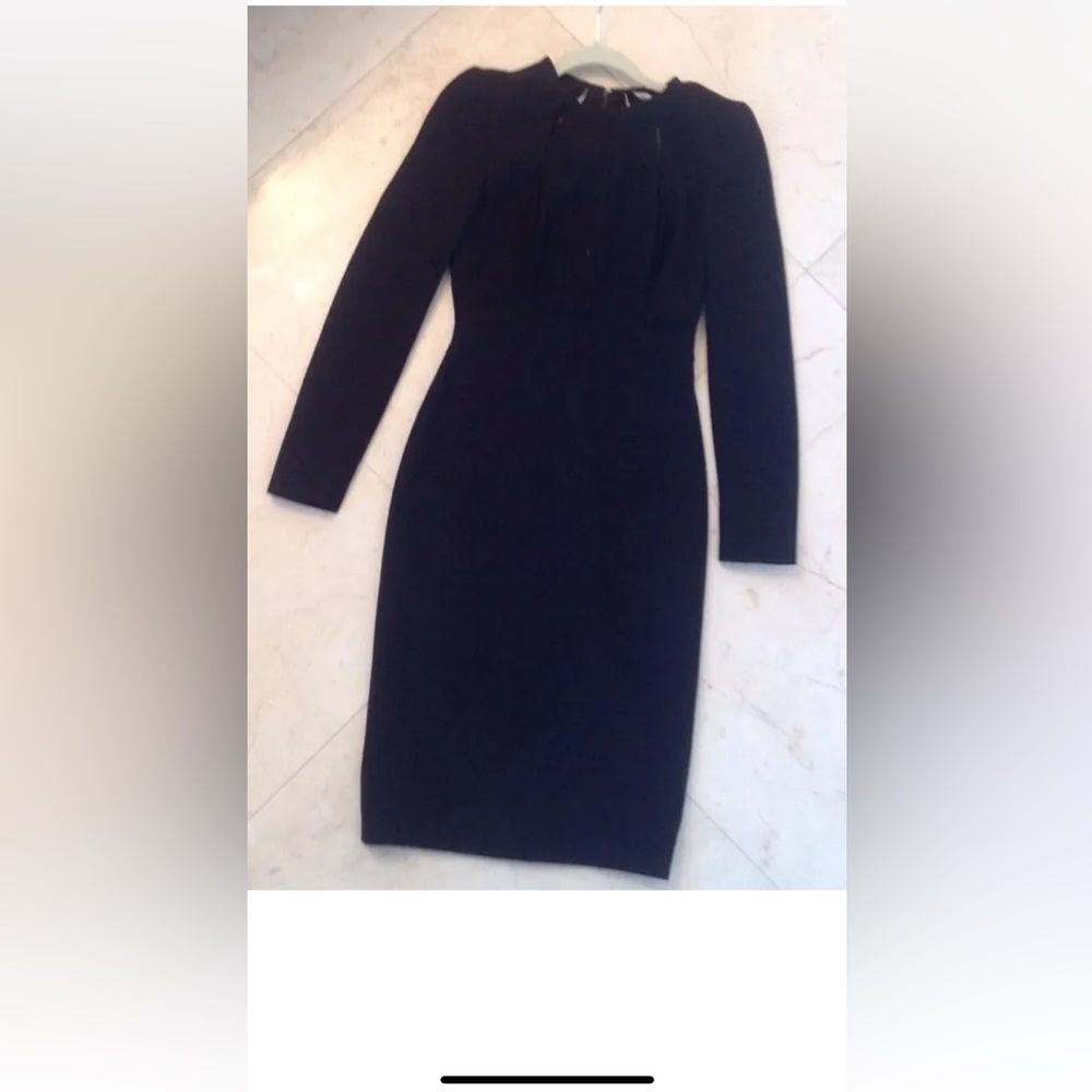 ALEXANDER MCQUEEN BLACK LONG SLEEVE DRESS SCOOP NECK SIZE 40. NWT